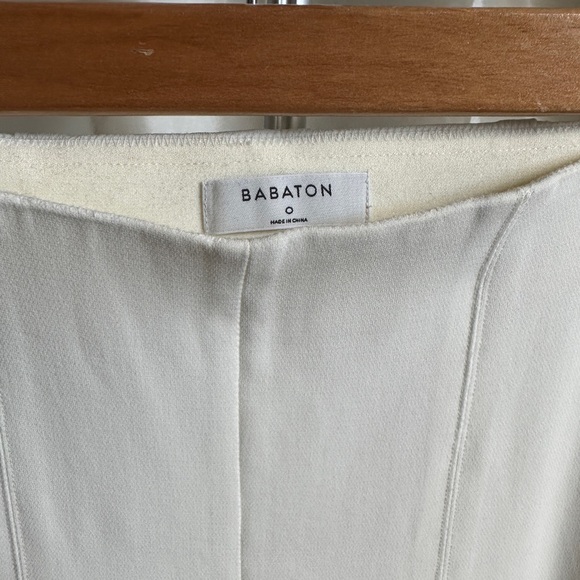 Aritzia Babaton white work wear pant split hem at the bottom - Picture 5 of 8